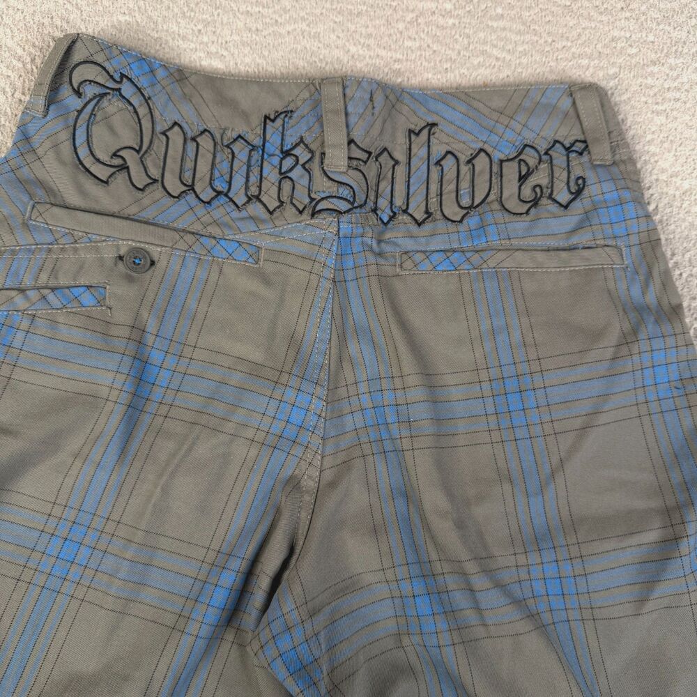 QUIKSILVER Shorts Mens 32x  10" Gray Blue Plaid Embroidered Logo Surf Skater